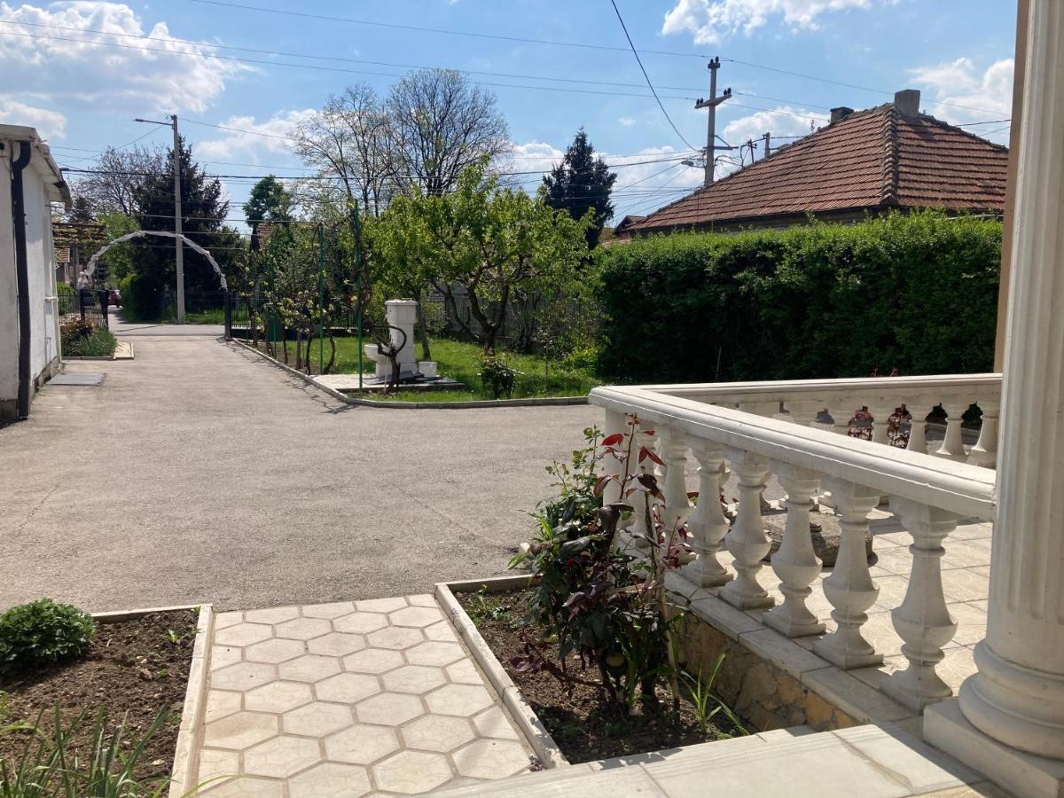 Apartment Milos Beograd Bagian luar foto